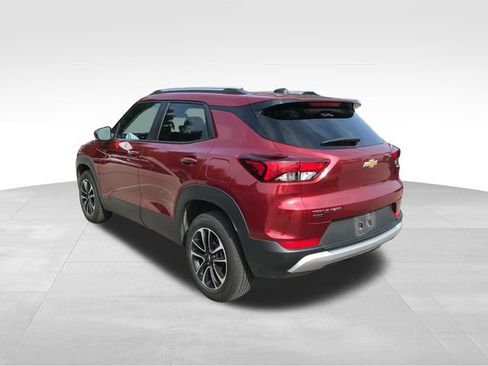 Certified 2025 Chevrolet TrailBlazer LT AWD/4WD image 11