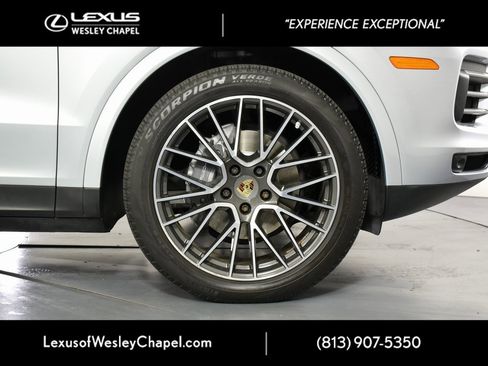 Used 2019 Porsche Cayenne image 5