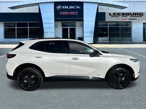 New 2025 Buick Envision Sport Touring image 8