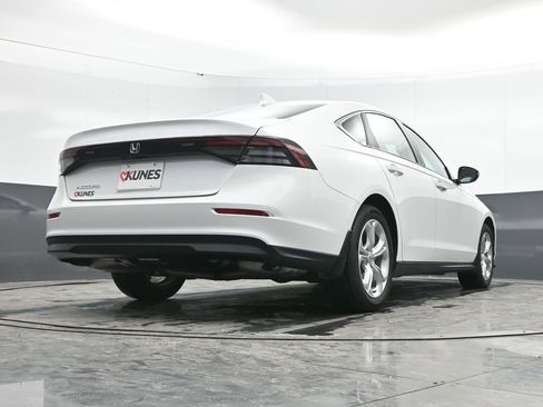 Used 2024 Honda Accord LX image 40
