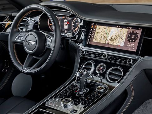 Certified 2024 Bentley Continental GT AWD/4WD image 34