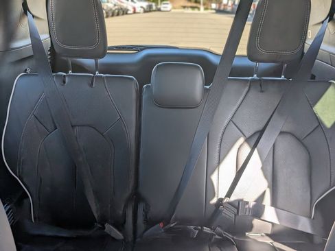 New 2026 Chrysler Pacifica Limited w/ S Appearance Package image 29