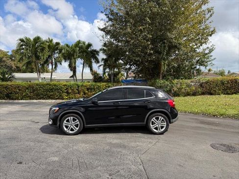 Used 2018 Mercedes-Benz GLA 250 image 3