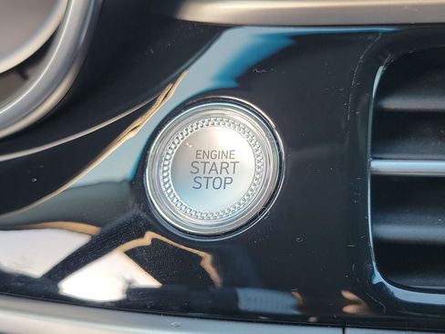 Certified 2025 Genesis G70 2.5T image 14