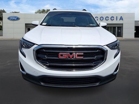 Used 2020 GMC Terrain SLE w/ Driver Convenience Package AWD/4WD image 2