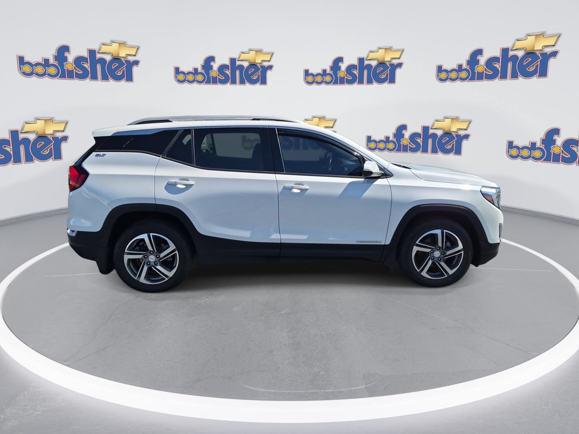 Certified 2021 GMC Terrain SLT w/ Infotainment Package II AWD/4WD image 2