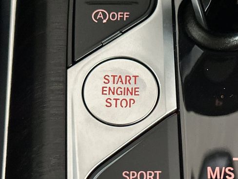 Used 2023 BMW 430i Coupe w/ M Sport Package image 22