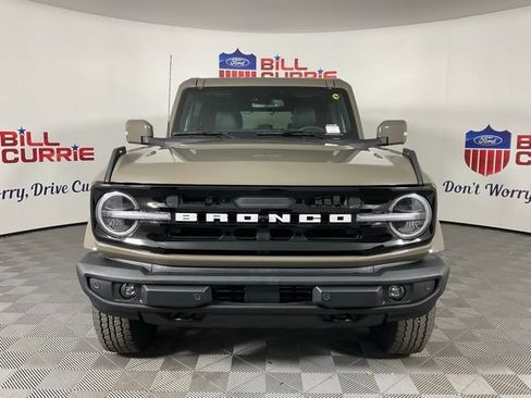 New 2025 Ford Bronco Outer Banks image 8