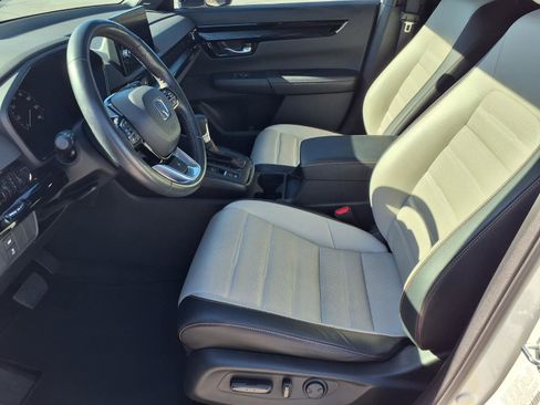 Used 2024 Honda CR-V Sport Touring image 14