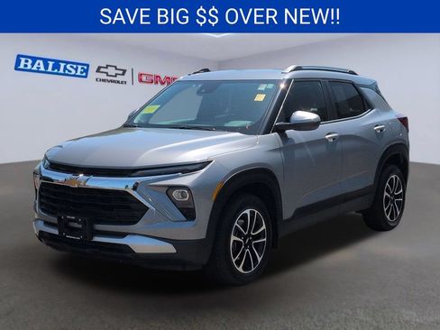 Certified 2026 Chevrolet TrailBlazer LT w/ Convenience Package AWD/4WD image 8
