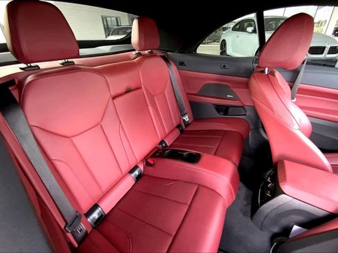 Certified 2024 BMW 430i Convertible w/ M Sport Package image 20