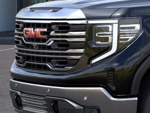 New 2026 GMC Sierra 1500 SLT w/ SLT Premium Plus Package image 13