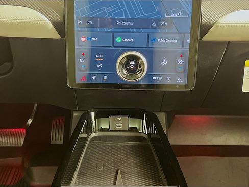 Used 2025 Ford Mustang Mach-E Premium w/ Interior Protection Package image 21