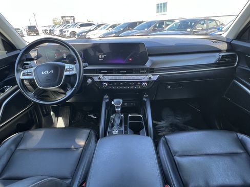 Used 2023 Kia Telluride S FWD image 21