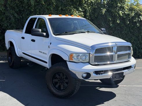 Used 2005 Dodge Ram 3500 Truck SLT AWD/4WD image 2