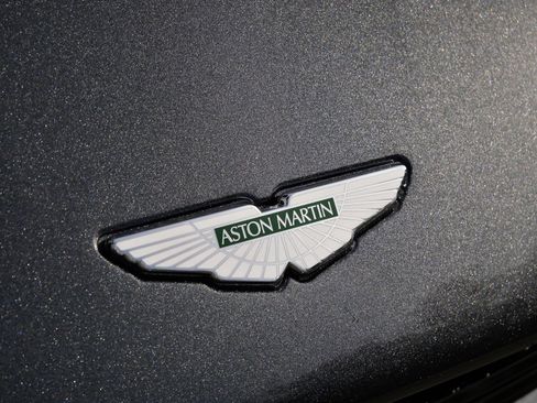 Used 2019 Aston Martin DB11 AMR image 16