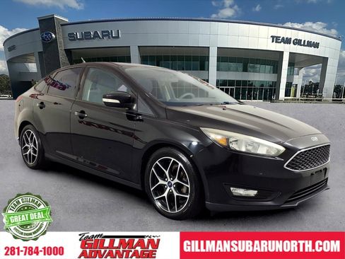 Used 2017 Ford Focus SEL image 1