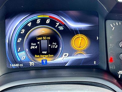 Used 2015 Chevrolet Corvette Z06 w/ 3LZ Preferred Equipment Group image 17