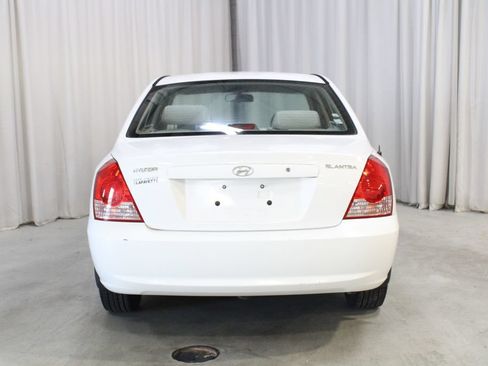 Used 2004 Hyundai Elantra GLS FWD image 20
