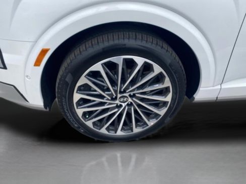 New 2026 Hyundai Palisade Calligraphy FWD image 11