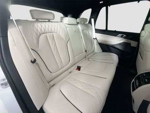 New 2026 BMW X5 xDrive50e w/ Executive Package AWD/4WD image 25