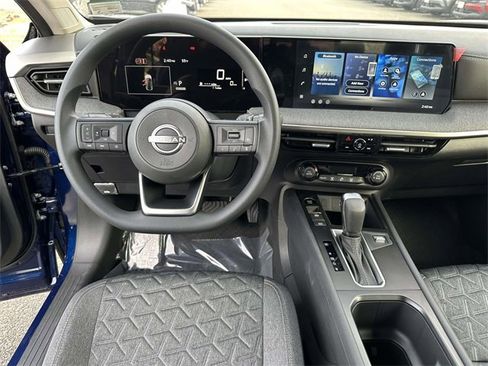 New 2026 Nissan Kicks SV image 17