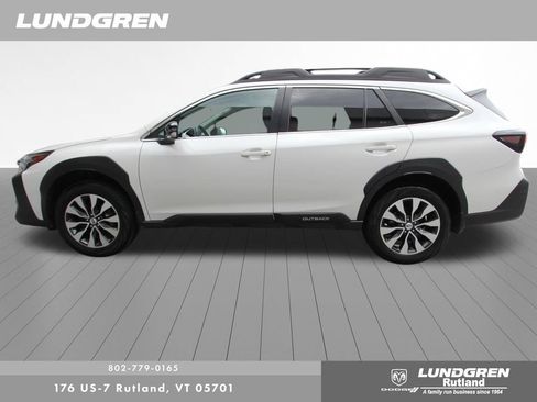 Used 2023 Subaru Outback Limited image 36