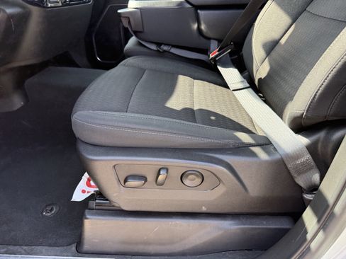 Used 2025 Chevrolet Silverado 2500 LT w/ Safety Package AWD/4WD image 25