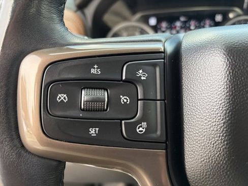 Used 2022 Chevrolet Silverado 2500 High Country w/ Safety Package II image 22