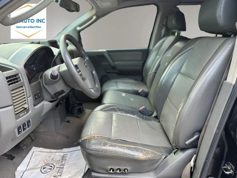Used 2005 Nissan Titan LE AWD/4WD image 12
