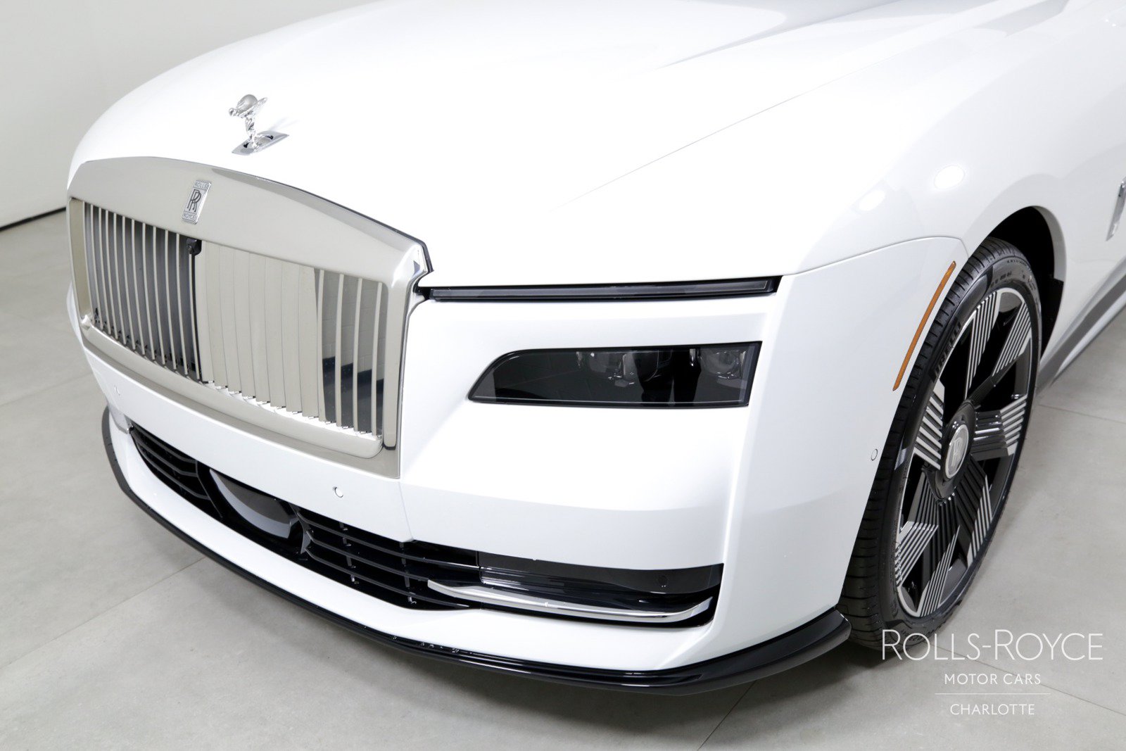 Certified 2024 Rolls-Royce Spectre w/ Spectre Launch Package AWD/4WD image 38