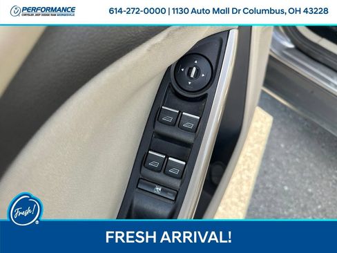 Used 2012 Ford Focus SEL FWD image 12
