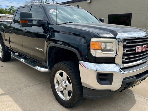 Used 2015 GMC Sierra 2500 4x4 Crew Cab w/ Sierra Convenience Package image 1