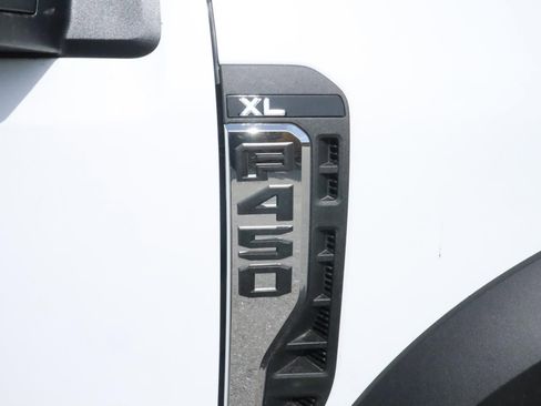 New 2024 Ford F450 XL w/ XL Chrome Package image 24