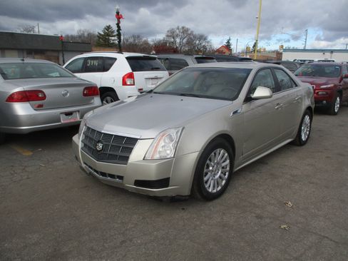 Used 2013 Cadillac CTS Luxury image 3