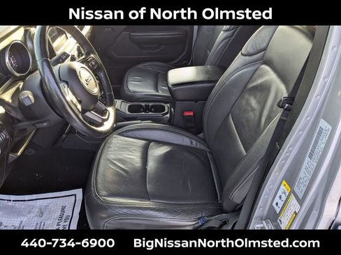 Used 2018 Jeep Wrangler Unlimited Sport S image 23