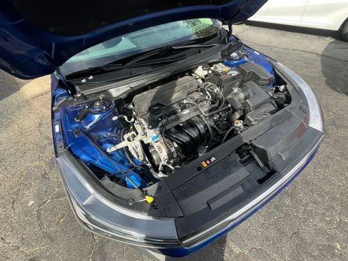 Used 2025 Kia K4 LXS image 28