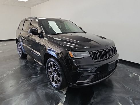 Used 2020 Jeep Grand Cherokee Limited X AWD/4WD image 24