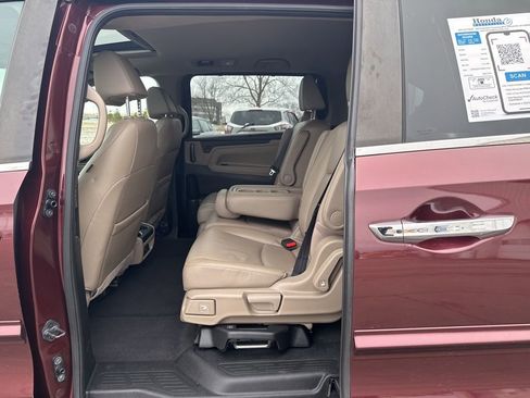Used 2018 Honda Odyssey EX-L image 32