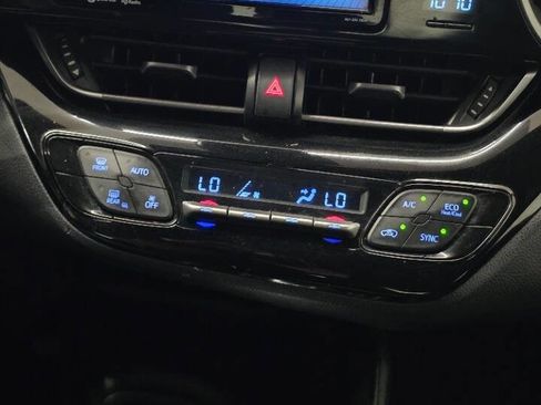 Used 2018 Toyota C-HR XLE image 14