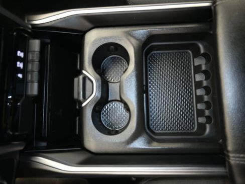 Used 2025 RAM 1500 Big Horn AWD/4WD image 19