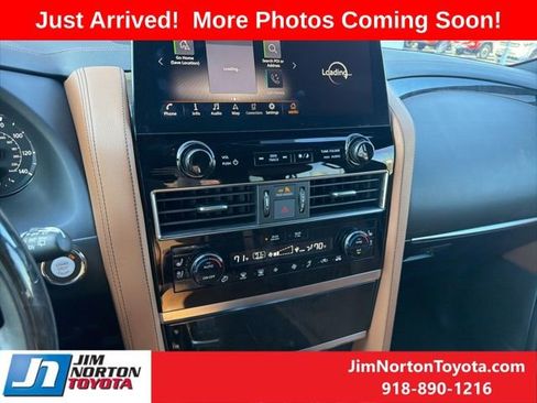 Used 2023 INFINITI QX80 Sensory w/ All-Season Package image 15