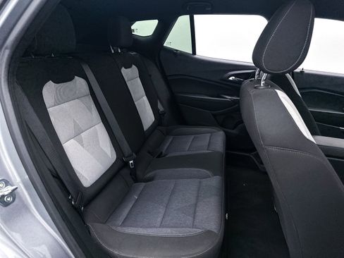 Used 2024 Chevrolet Trax RS w/ Driver Confidence Package image 24