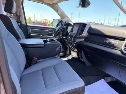 Used 2020 RAM 1500 Big Horn AWD/4WD image 32
