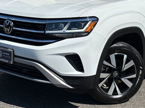 Certified 2023 Volkswagen Atlas Cross Sport SE image 8