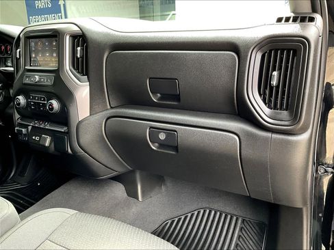 Used 2023 Chevrolet Silverado 2500 Custom w/ Custom Value Package image 13