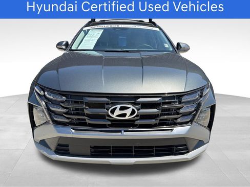 Certified 2025 Hyundai Tucson SEL AWD/4WD image 10