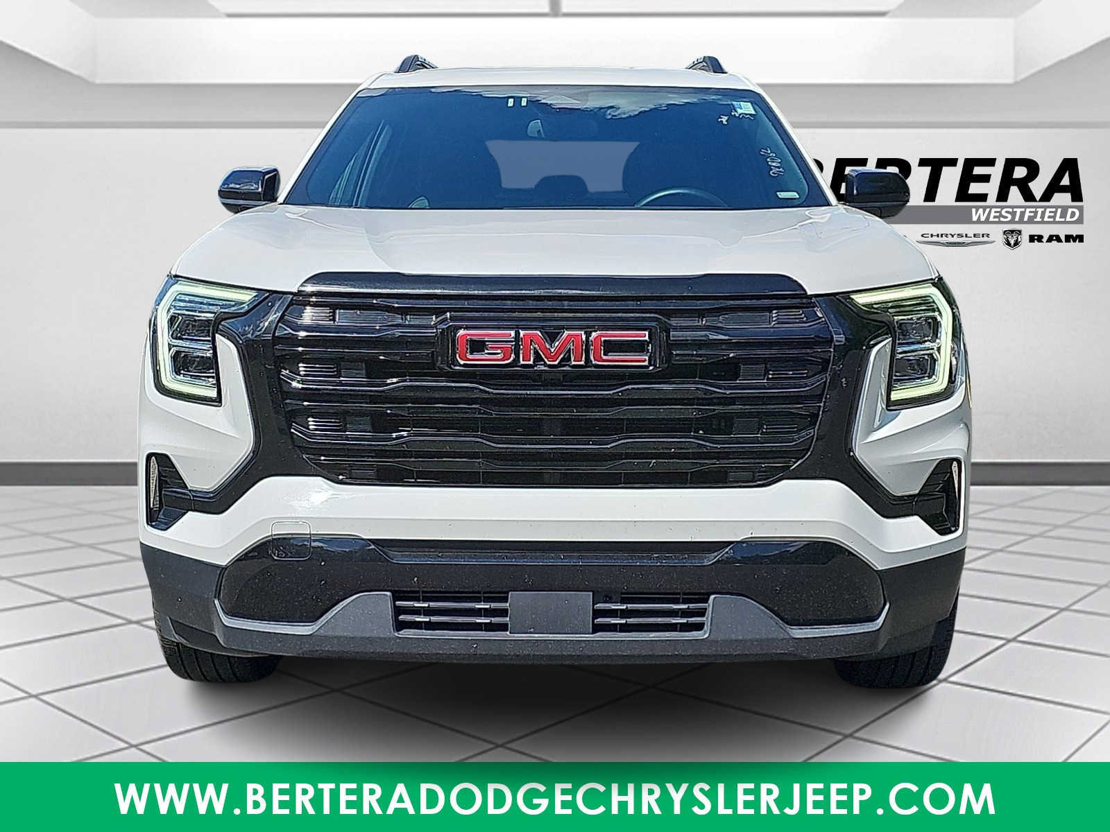Used 2026 GMC Terrain Elevation w/ Elevation Premium Package AWD/4WD image 2