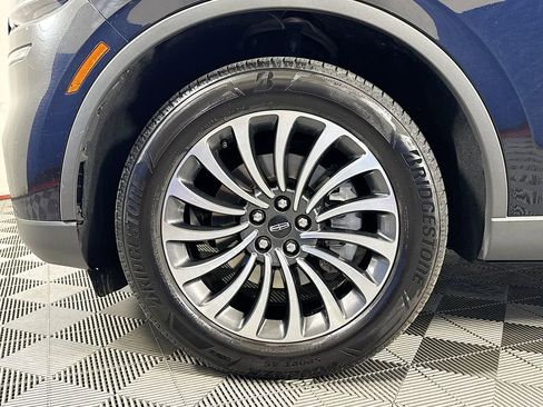 Used 2022 Lincoln Aviator Reserve AWD/4WD image 33