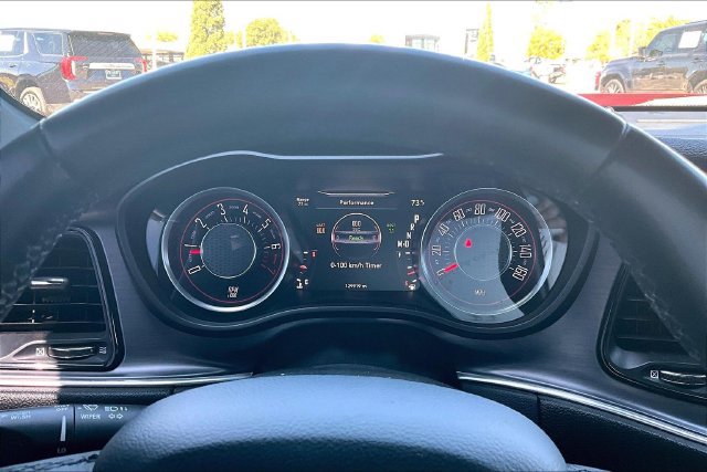 Used 2015 Dodge Challenger SXT RWD image 19